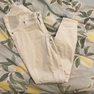 Gap maternity jeans 27 or 4Long